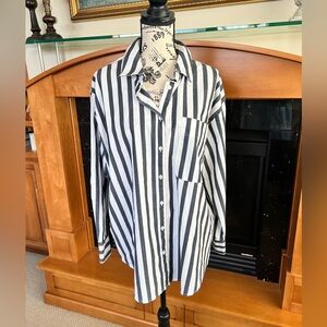 Women’s Black & White Vertical Stripe Button-Up Shirt